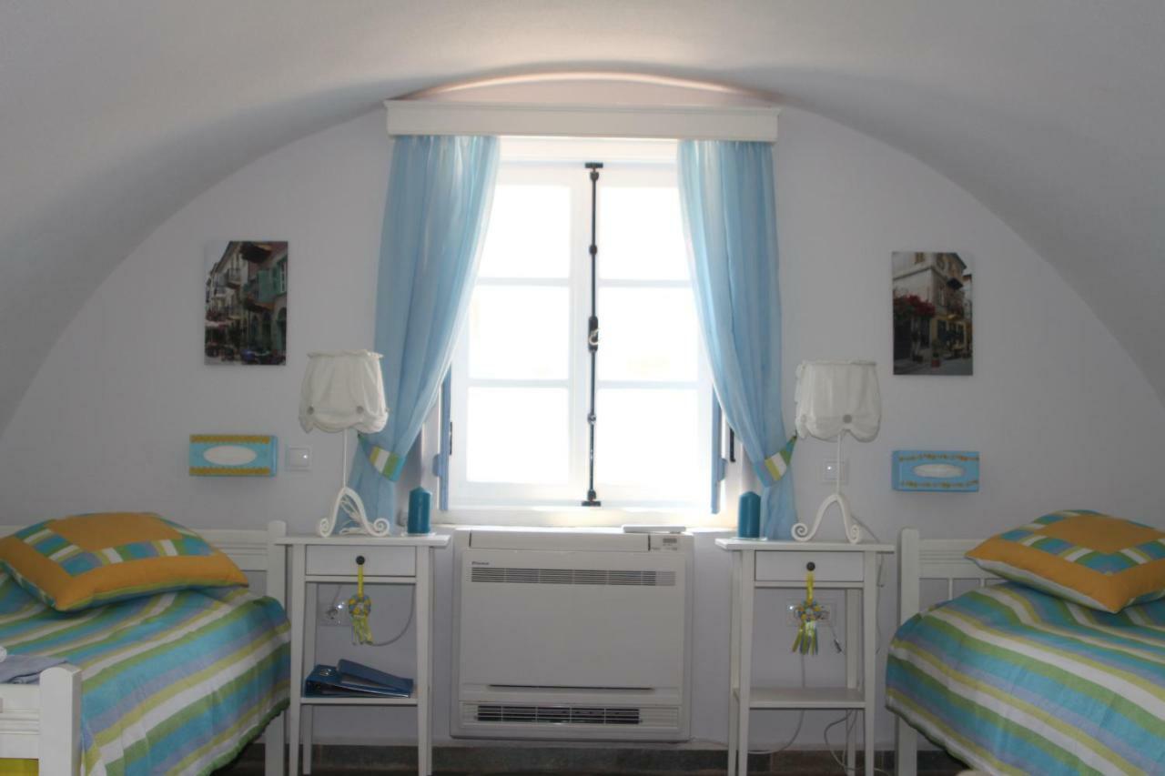 The Studio, Leonídion Esterno foto